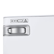 UhAPPy U20 LCD Projector 1GB + 8GB 2600Lm 800 x 480 Pixels 3D Android 4.4 Amlogic S805 Quad-Core 2.4G WiFi Connectivity