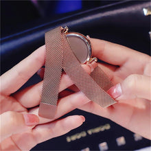 Luxury Rose Gold Women Watches Minimalism Starry Sky Magnet Buckle Fashion Casual Female Wristwatch Waterproof Roman Numeral