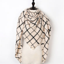 New Fashion Winter Scarf Women Triangle Warm Plaid Scarf Luxury Brand Ladies Cashmere Scarves and Shawls Gift