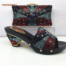 Nuevo llega púrpura zapatos y bolsa de zapatos italianos con el bolso que empareja las señoras superventas que emparejan el zapato y el bolso Italia zapato y bolso