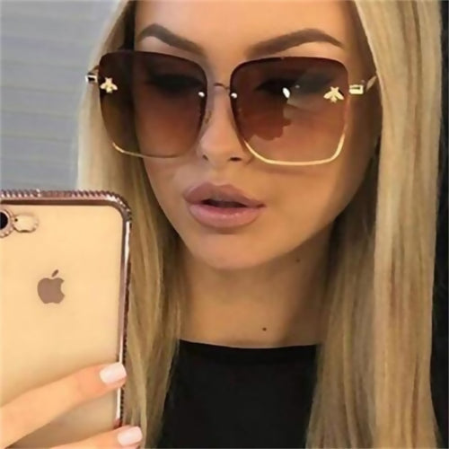 2020 New Fashion Lady Oversize Rimless Square Bee Sunglasses Women Men Small Bee Glasses Gradient Sun Glasses Female UV400