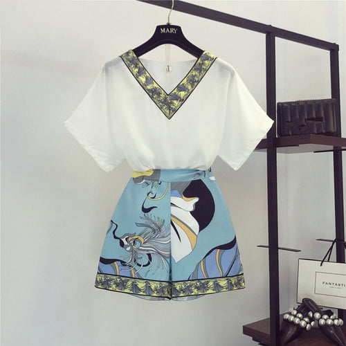 S-2XL Plus Size Women 2 Piece Set Summer 2019 Runway Design Retro Print V-neck Batwing Sleeve Tops and Elastic Waist Shorts Sets